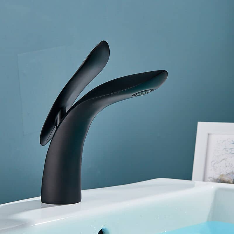 Exclusieve Luxe Design WastafelKraan Mat Zwart al 5778